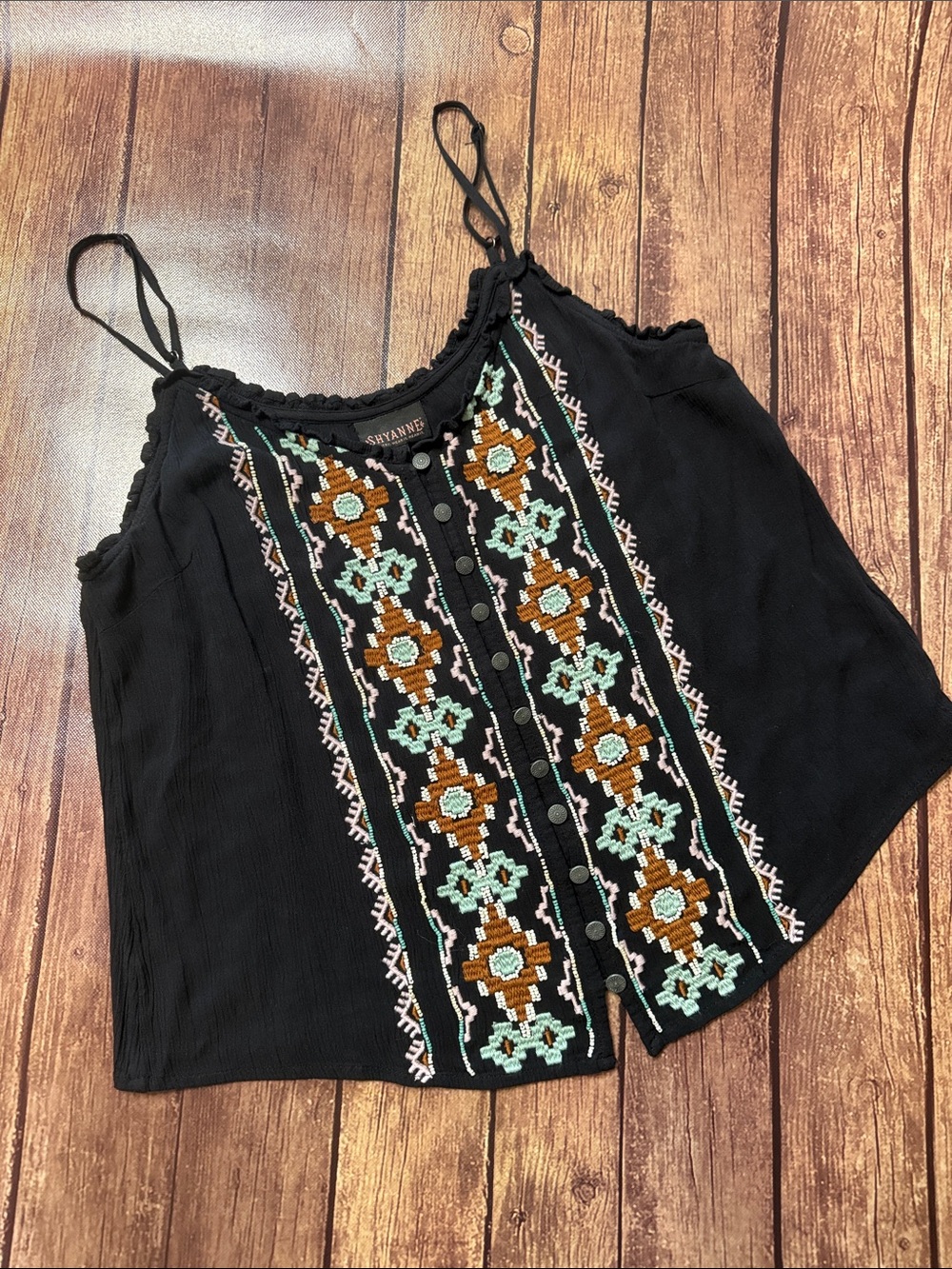Shyanne Like NEW ✨Black Embroidered and beaded Button-Front Tank Top - Women